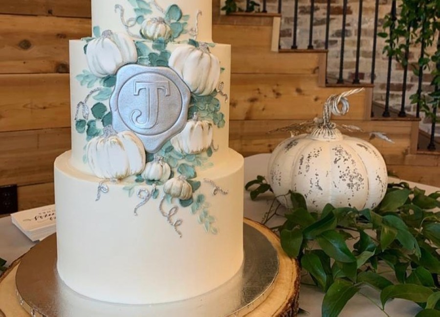 Lewisville’s London Baker to open second luxury cake shop at The Realm at Castle Hills