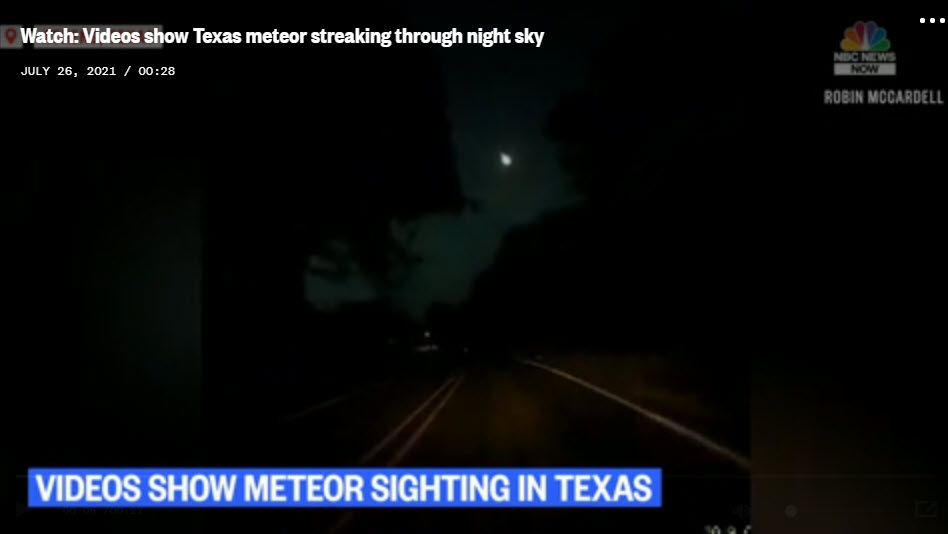 Video catches fiery meteor shooting across the night sky over Texas