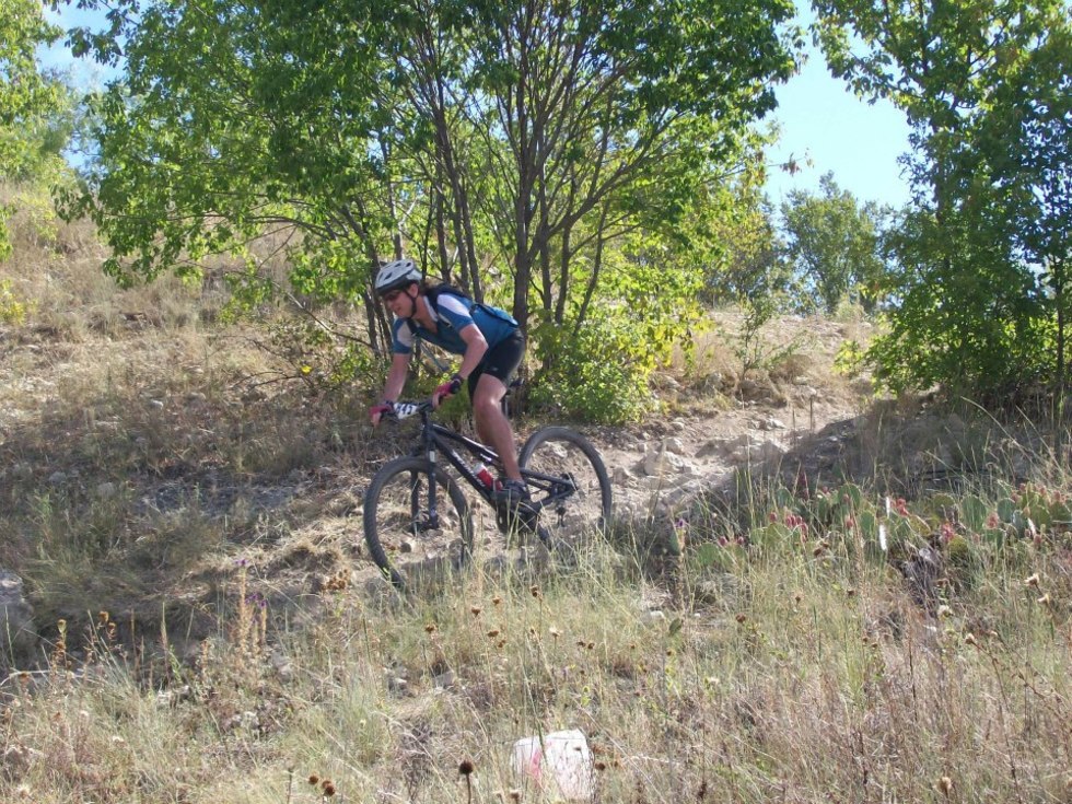 New 5-mile mountain bike trail gets rolling through woods and prairies of Denton