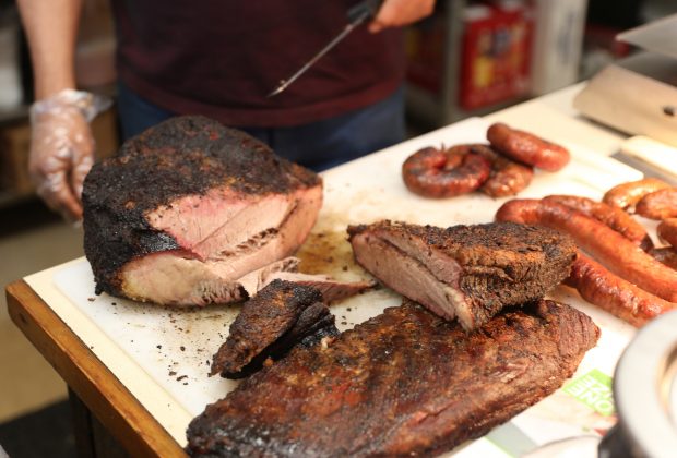 A new BBQ restaurant steps up to the pit in Lockhart